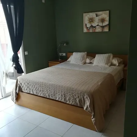 Eddy's Flats Apartamento *